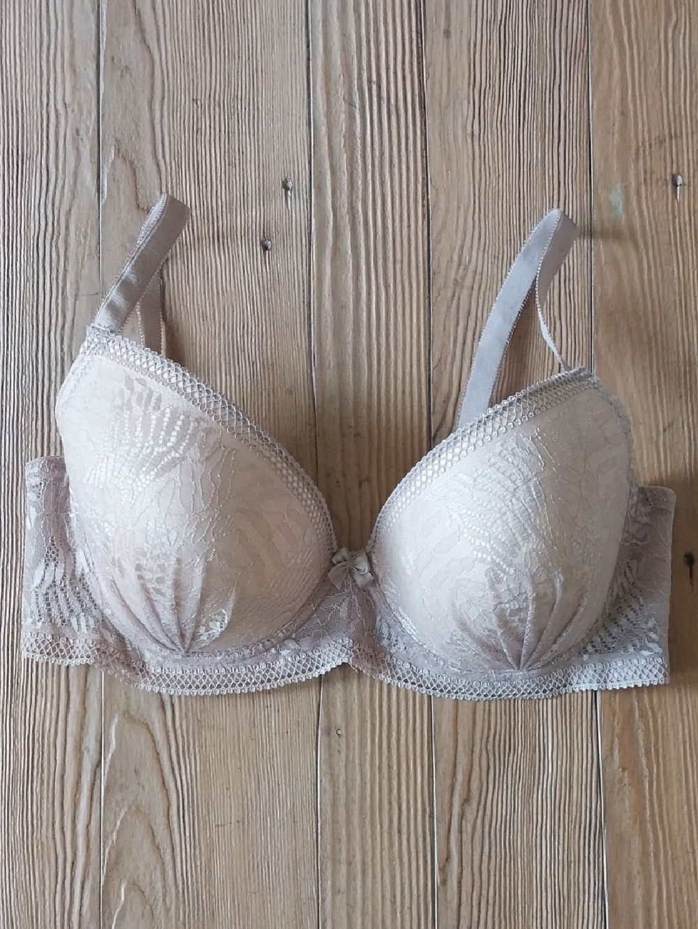 Jezebel Lace Push-Up Bra in Light Taupe